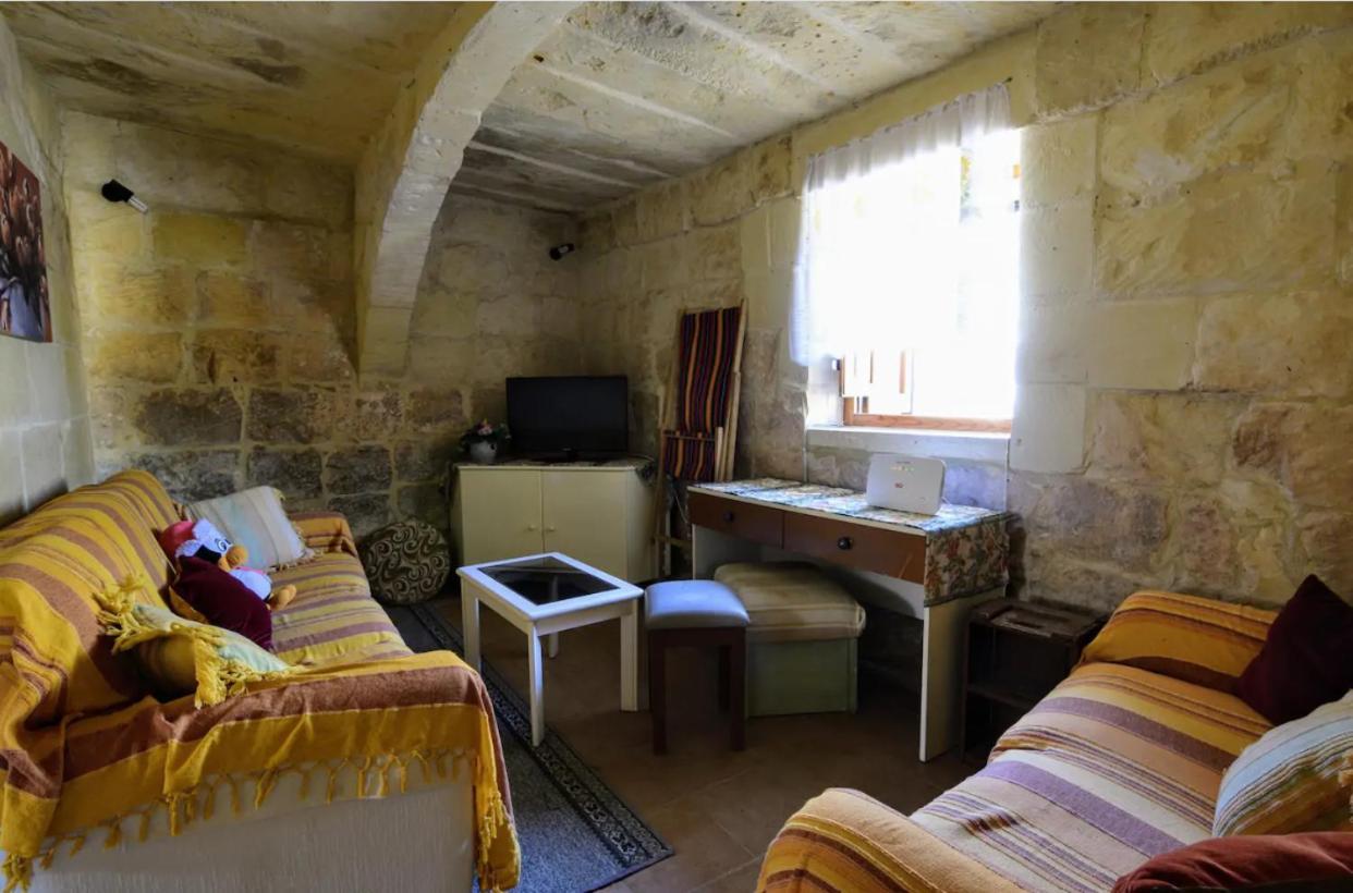 400Yr Farmhouse In Xaghra Gozo - Separate Rooms Экстерьер фото