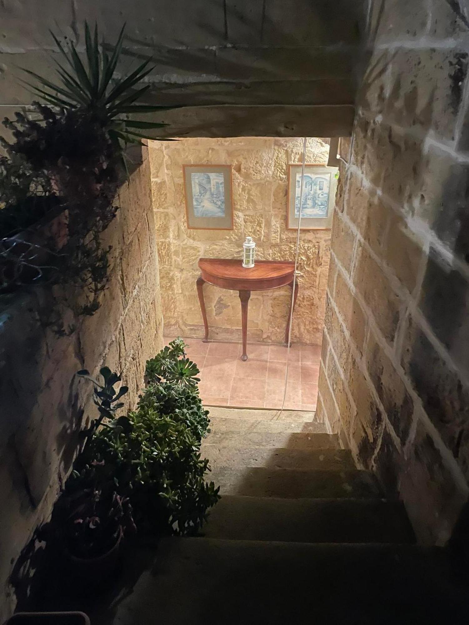 400Yr Farmhouse In Xaghra Gozo - Separate Rooms Экстерьер фото