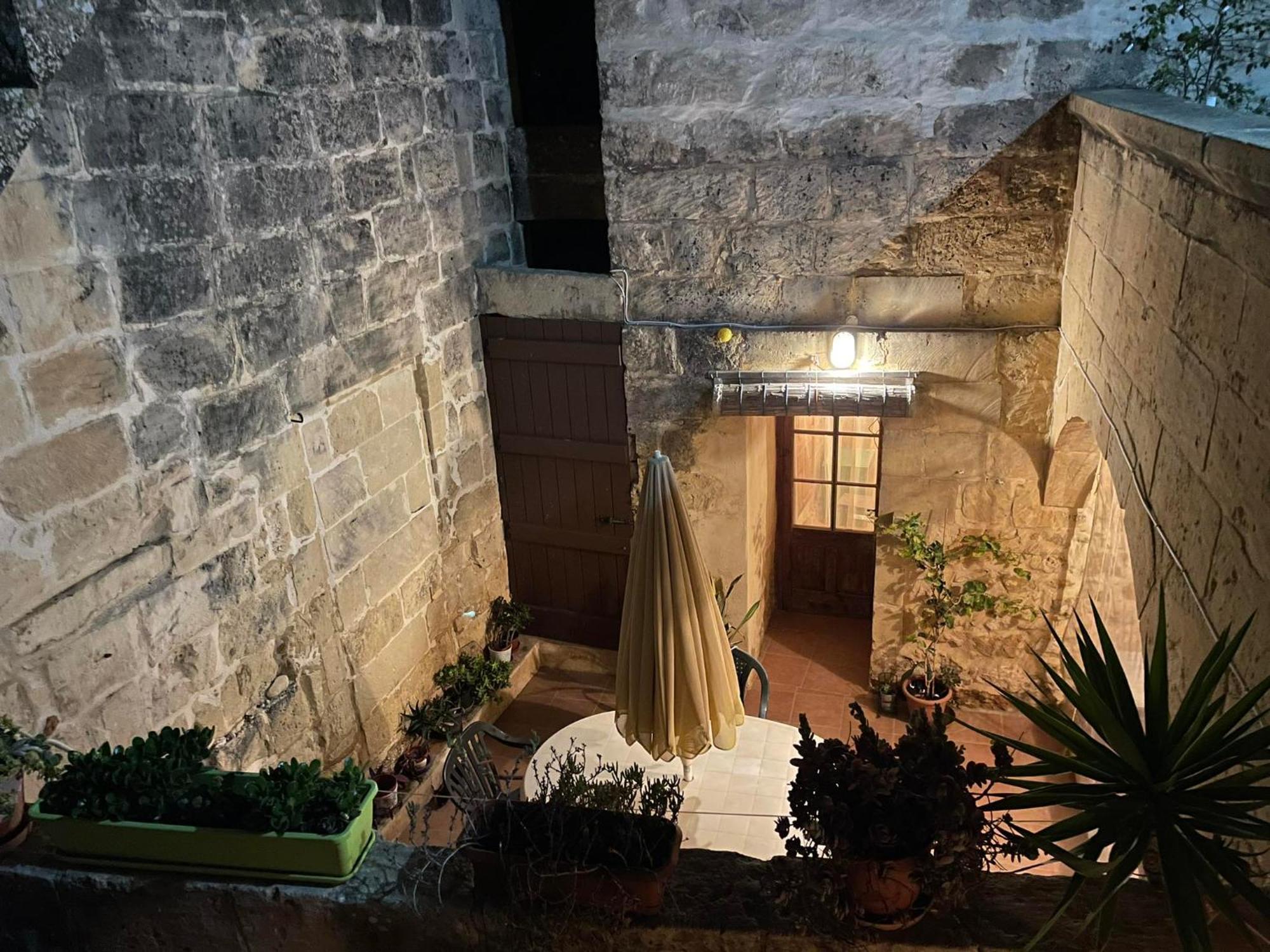 400Yr Farmhouse In Xaghra Gozo - Separate Rooms Экстерьер фото