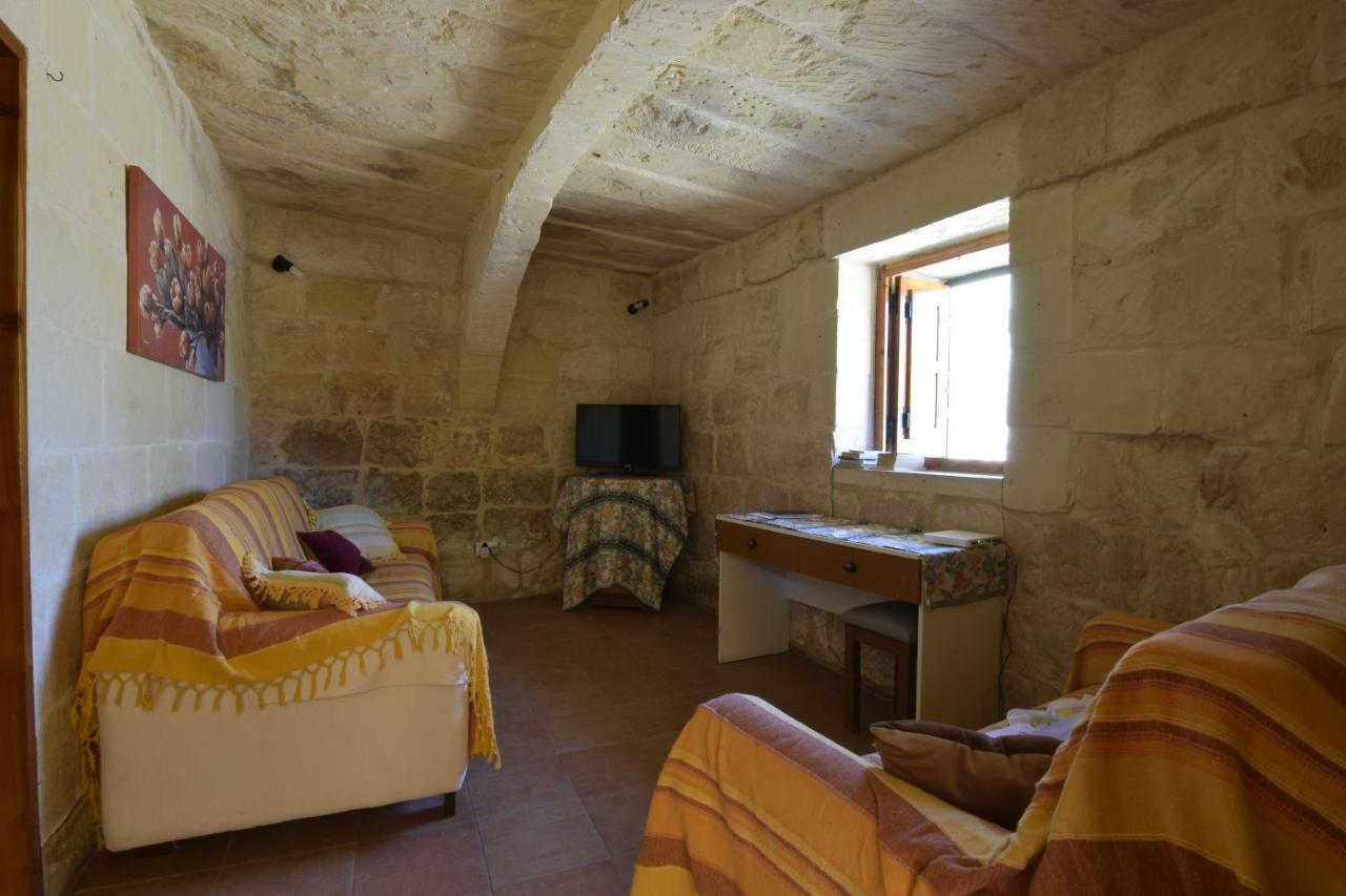 400Yr Farmhouse In Xaghra Gozo - Separate Rooms Экстерьер фото