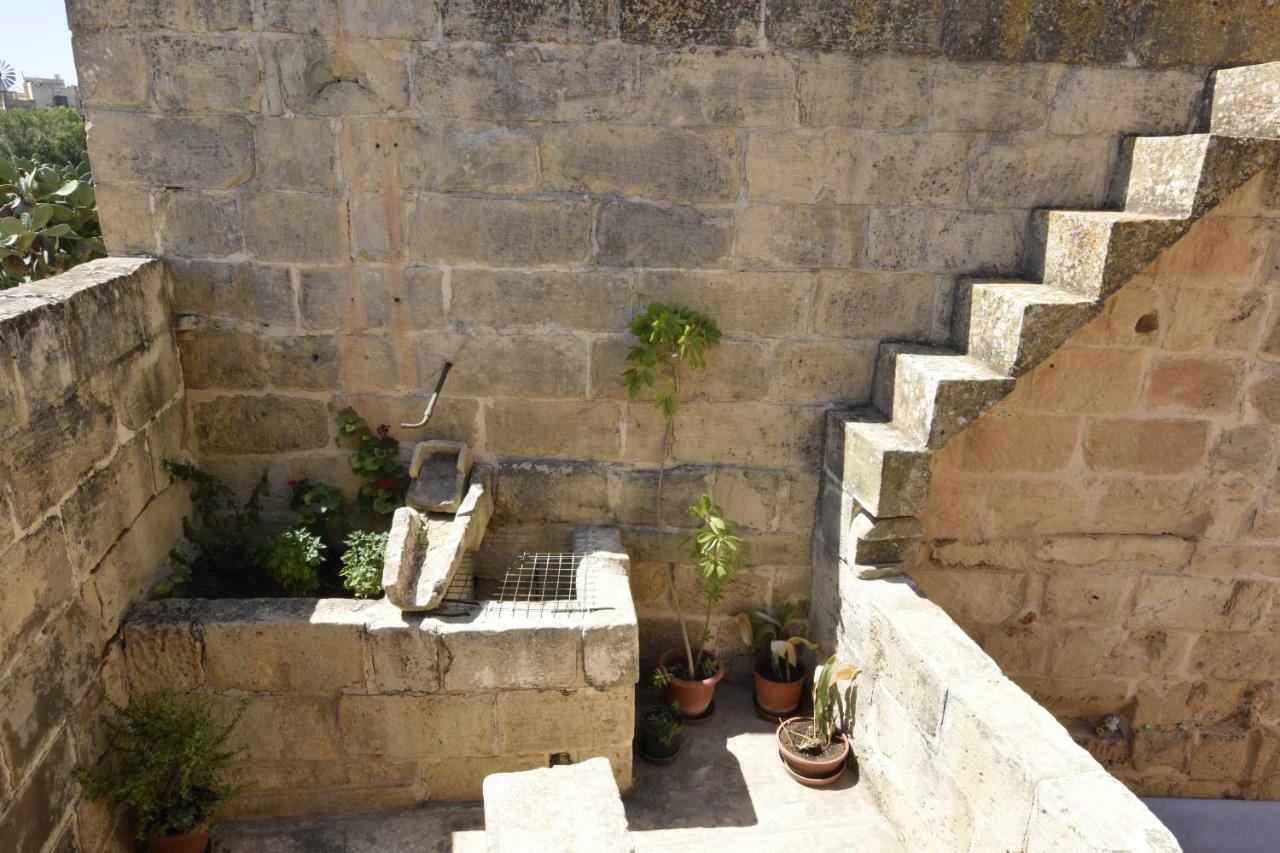 400Yr Farmhouse In Xaghra Gozo - Separate Rooms Экстерьер фото